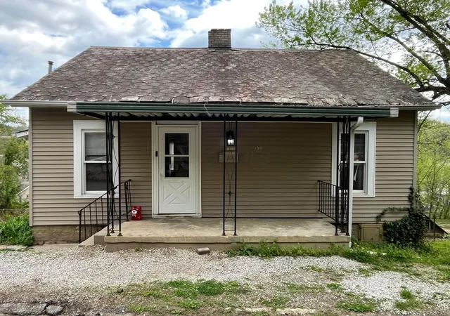 Homes for sale in Nelsonville, OH | 350 Oak St, Nelsonville, OH 45764 | MLS# 226011959