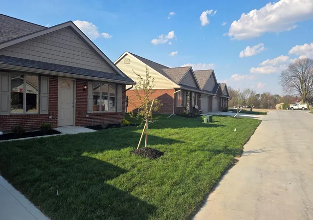 Homes for sale in Marysville, OH | 1260 Ashford Dr, Marysville, OH 43040 | MLS# 226011932