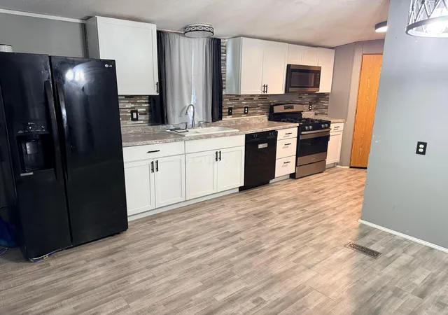 Homes for sale in Lancaster, OH | 2444 Columbus-Lancaster Rd Nw #315, Lancaster, OH 43130 | MLS# 226011941
