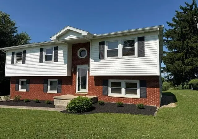 1st image of 8225 Fosnaugh School Rd Sw, Stoutsville, OH 43154 | MLS# 226012070