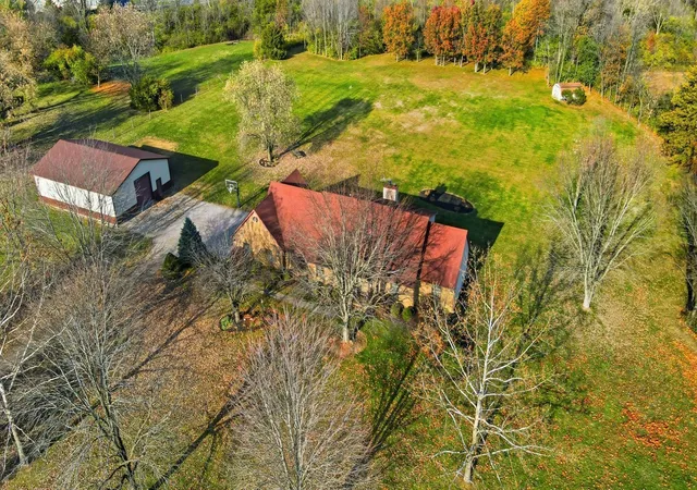 Photo 3 of Single family home for sale at 2392 London Groveport Rd, Grove City, OH 43123 | MLS# 226012658 | Listing updated on 2026-07-28