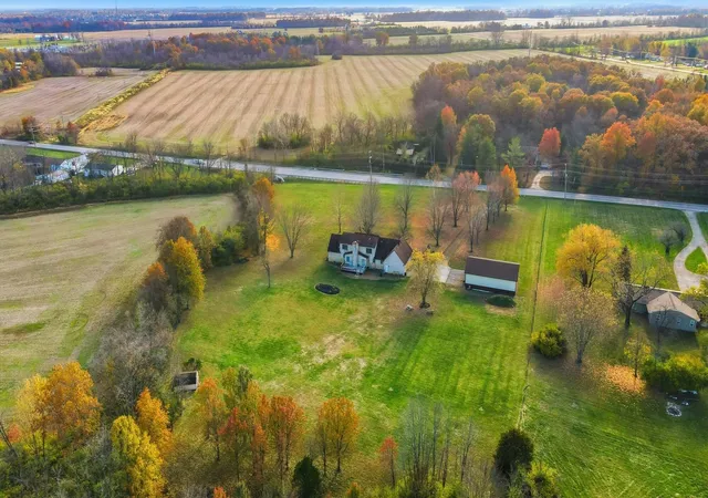 Photo 4 of Single family home for sale at 2392 London Groveport Rd, Grove City, OH 43123 | MLS# 226012658 | Listing updated on 2026-07-28