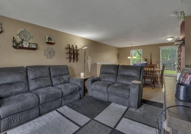 4th image of 2654 Stonington Ave, Grove City, OH 43123 | MLS# 226012151