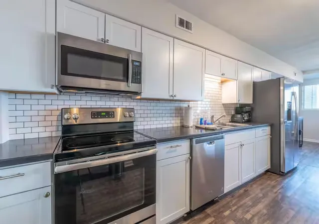 2nd image of 2500 Warsaw Ave #10, Cincinnati, OH 45204 | MLS# 226012259