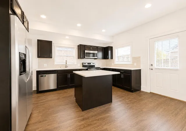 3rd image of 1208 N 6Th St, Columbus, OH 43201 | MLS# 226012132