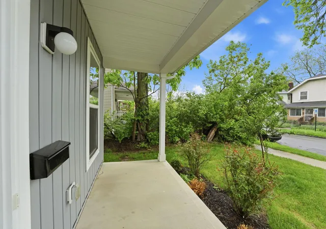 Photo 3 of Single family home for sale at 804 Gibbard Ave, Columbus, OH 43201 | MLS# 226014598 | Listing updated on 2026-10-07