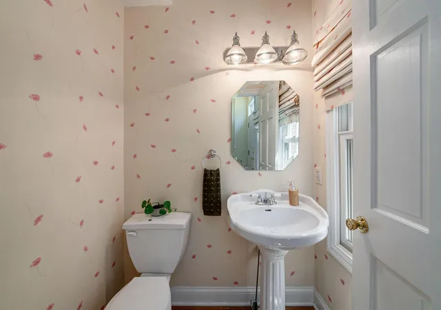 5th image of 652 Brust St, Columbus, OH 43206 | MLS# 226019549