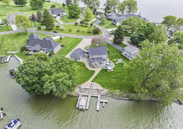 3rd image of 118 Sprague Dr, Hebron, OH 43025 | MLS# 226014703