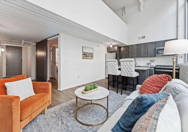 Homes for sale in Columbus, OH | 60 E Spring St #211, Columbus, OH 43215 | MLS# 226012469