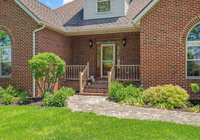2nd image of 7616 Richardson Rd, Groveport, OH 43125 | MLS# 226012692