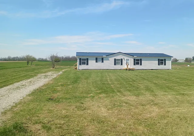 Homes for sale in Washington Court House, OH | 4200 Camp Grove Rd Se, Washington Court House, OH 43160 | MLS# 226012702