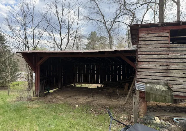 Homes for sale in Rockbridge, OH | 22380 State Route 180, Rockbridge, OH 43149 | MLS# 226012768