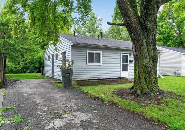 2nd image of 1274 Midway Ave, Columbus, OH 43207 | MLS# 226017753