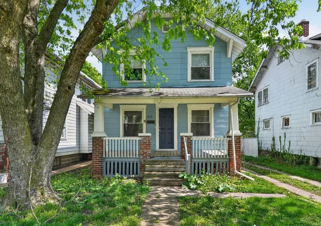 Homes for sale in Columbus, OH | 212 N Ogden Ave, Columbus, OH 43204 | MLS# 226014967