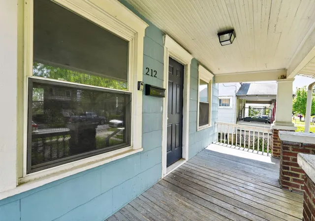 Homes for sale in Columbus, OH | 212 N Ogden Ave, Columbus, OH 43204 | MLS# 226014967