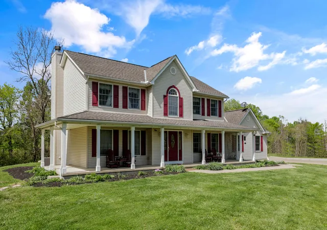 Homes for sale in Logan, OH | 36050 Smith Chapel Rd, Logan, OH 43138 | MLS# 226013041