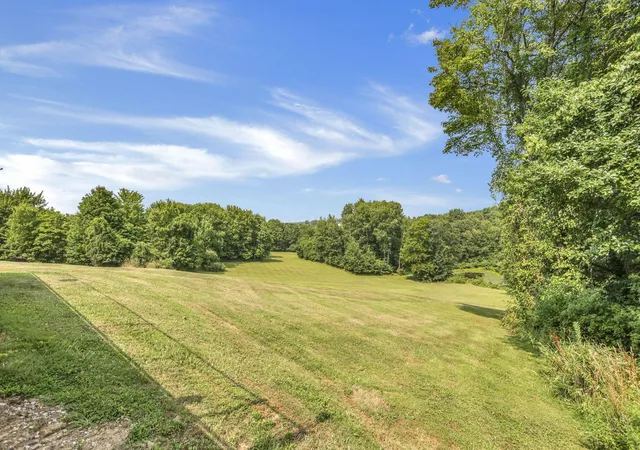 Photo 4 of Single family home for sale at 8879 National Rd SE, Thornville, OH 43076 | MLS# 226026700 | Listing updated on 2026-10-03