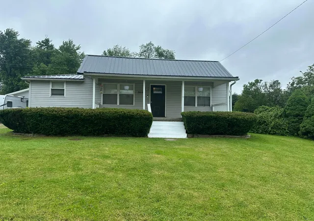 1st image of 519 Main St, Gratiot, OH 43740 | MLS# 226018508