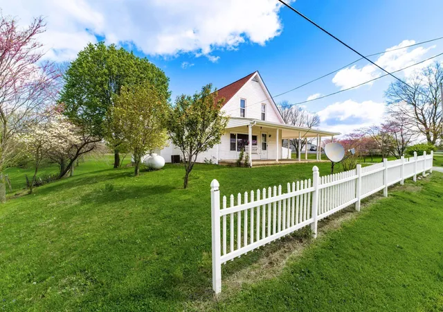 Homes for sale in Sunbury, OH | 15427 Hartford Rd, Sunbury, OH 43074 | MLS# 226013375