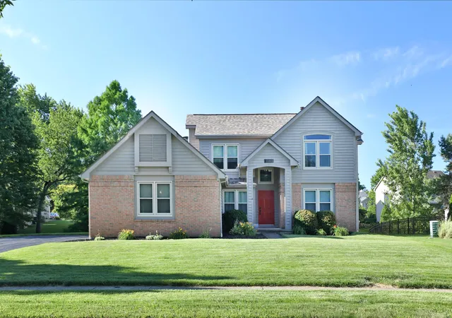 3rd image of 1048 Arcaro Dr, Gahanna, OH 43230 | MLS# 226023039