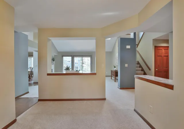 5th image of 1048 Arcaro Dr, Gahanna, OH 43230 | MLS# 226023039