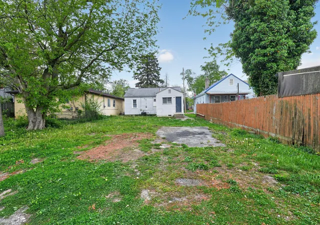 Homes for sale in Columbus, OH | 2899 Mcguffey Rd, Columbus, OH 43224 | MLS# 226013682