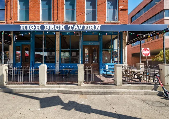 2nd image of 570 S Front St, Columbus, OH 43215