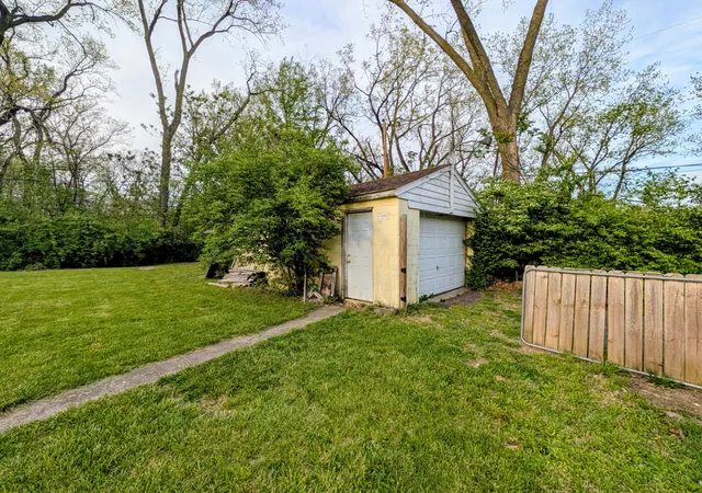 4th image of 1500 Bretton Rd, Columbus, OH 43219 | MLS# 226013186