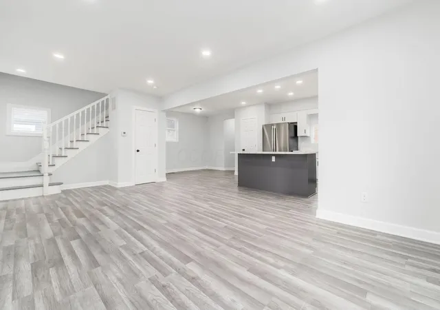 5th image of 905 Carpenter St, Columbus, OH 43206 | MLS# 226014049