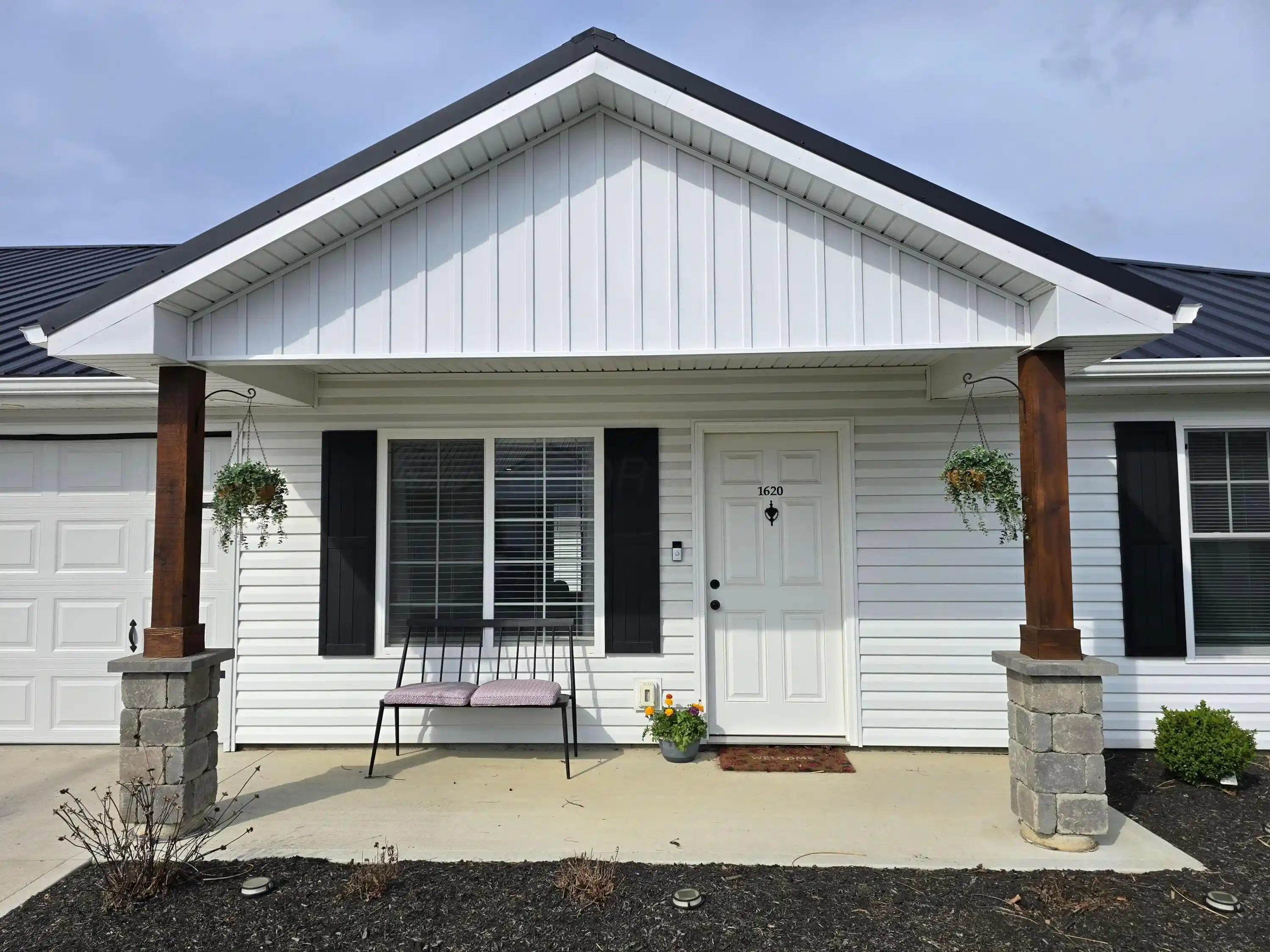 Listing Photo 2 - Condo for sale in 1620 Irene Dr located at 1620 Irene Dr, Bellefontaine, OH 43311 - Unit 1620 Irene Dr