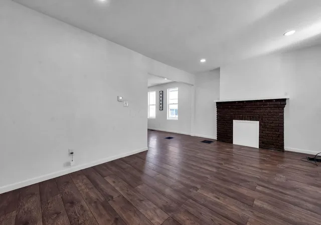 Photo 4 of Single family home for sale at 577 S Harris Ave, Columbus, OH 43204 | MLS# 226013556 | Listing updated on 2026-09-22