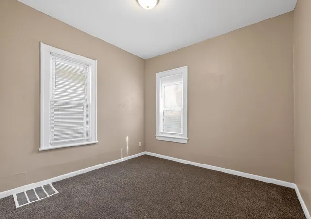 Photo 2 of Single family home for sale at 446 S Powell Ave, Columbus, OH 43204 | MLS# 226013758 | Listing updated on 2026-10-29