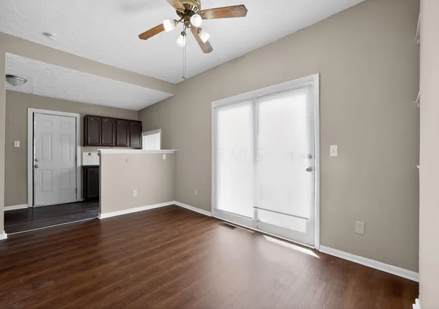 Photo 4 of Single family home for sale at 446 S Powell Ave, Columbus, OH 43204 | MLS# 226013758 | Listing updated on 2026-10-29
