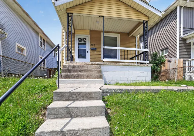 Homes for sale in Columbus, OH | 313 S Ogden Ave, Columbus, OH 43204 | MLS# 226014995