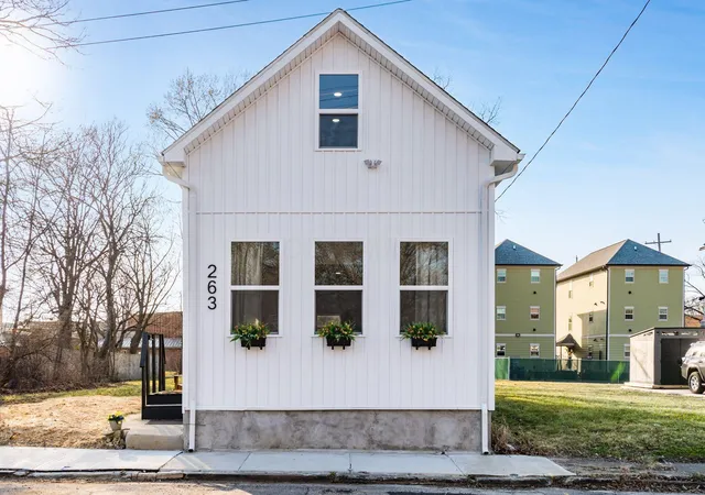 Photo 2 of Single family home for sale at 263 S 20th Street, Columbus, OH 43205 | MLS# 226022785 | Listing updated on 2026-07-29