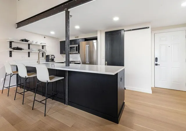 Photo 2 of Condo for sale at 544 S Front St #316, Columbus, OH 43215 | MLS# 226016987 | Listing updated on 2026-09-29