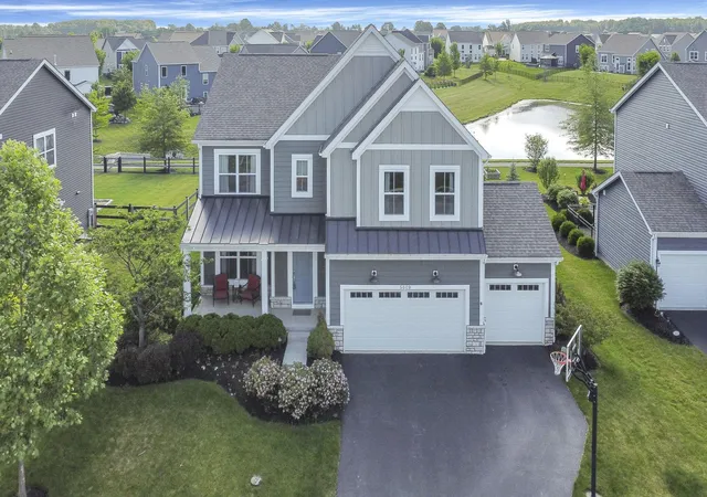 3rd image of 5609 Meadowhaven Dr, Powell, OH 43065 | MLS# 226021992