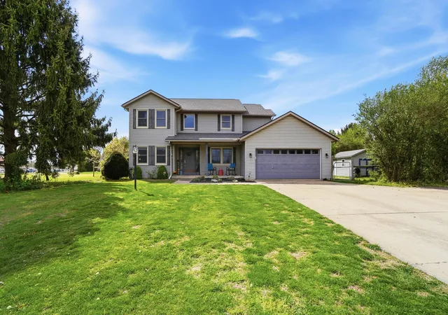 1st image of 3475 Kenerly St, Springfield, OH 45502 | MLS# 226013853