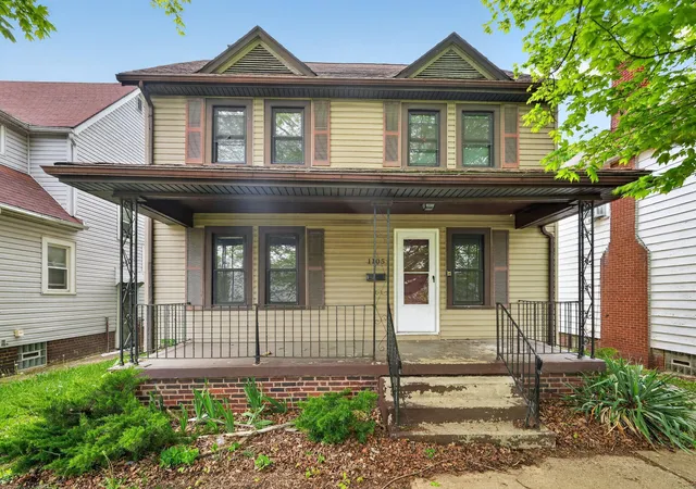 1st image of 1105 Kelton Ave, Columbus, OH 43206 | MLS# 226015006