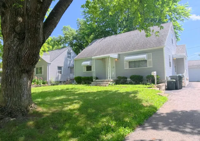 Homes for sale in Columbus, OH | 3384 Dresden St, Columbus, OH 43224 | MLS# 226014099