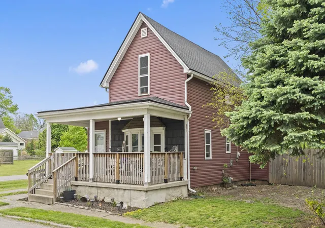 Homes for sale in Mechanicsburg, OH | 36 Oak St, Mechanicsburg, OH 43044 | MLS# 226014300