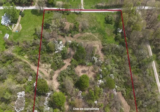 2nd image of 0 Camp Rd, Mount Vernon, OH 43050 | MLS# 226014009