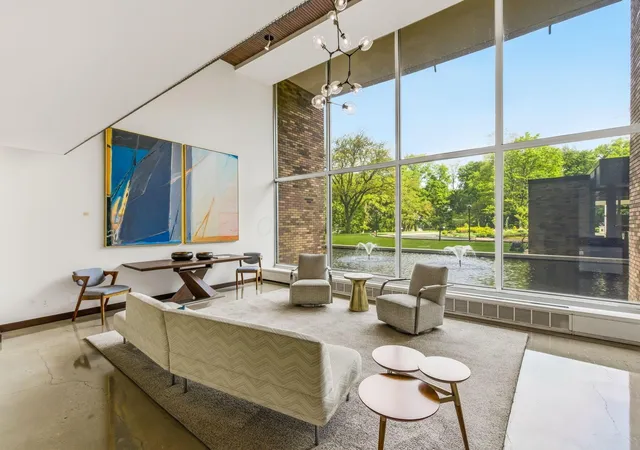 3rd image of 1000 Urlin Ave #511, Columbus, OH 43212 | MLS# 226014058