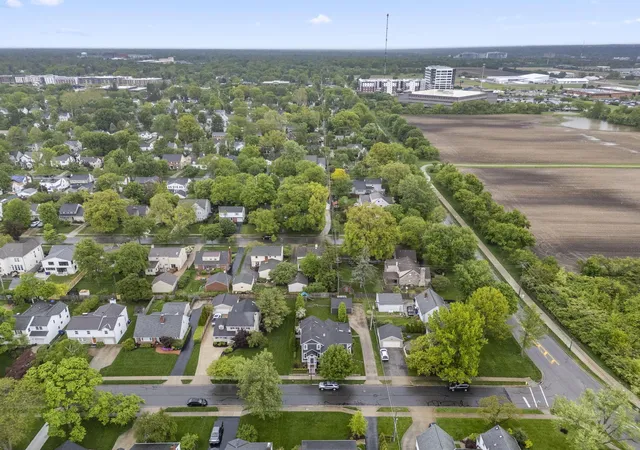Homes for sale in Columbus, OH | 1508 Barrington Rd, Columbus, OH 43221 | MLS# 226016102