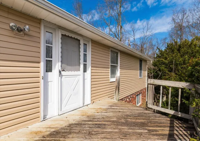 5th image of 3820 Crock Rd, Zanesville, OH 43701 | MLS# 226014196