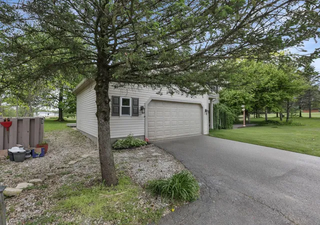Homes for sale in Johnstown, OH | 9219 Johnstown Utica Rd, Johnstown, OH 43031 | MLS# 226014256