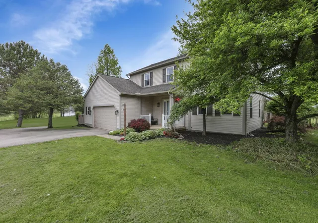 Homes for sale in Johnstown, OH | 9219 Johnstown Utica Rd, Johnstown, OH 43031 | MLS# 226014256