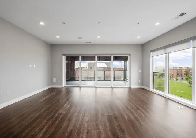 5th image of 695 Civitas Ave, Columbus, OH 43215