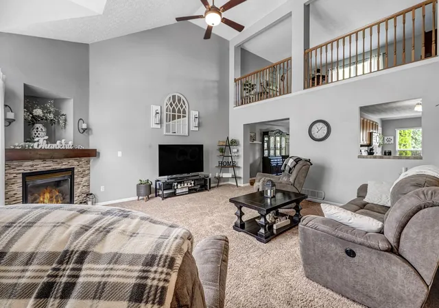 3rd image of 5452 Mirage Dr, Hilliard, OH 43026 | MLS# 226014347
