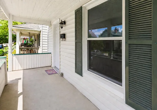 3rd image of 266 E Hinman Ave, Columbus, OH 43207 | MLS# 226014436